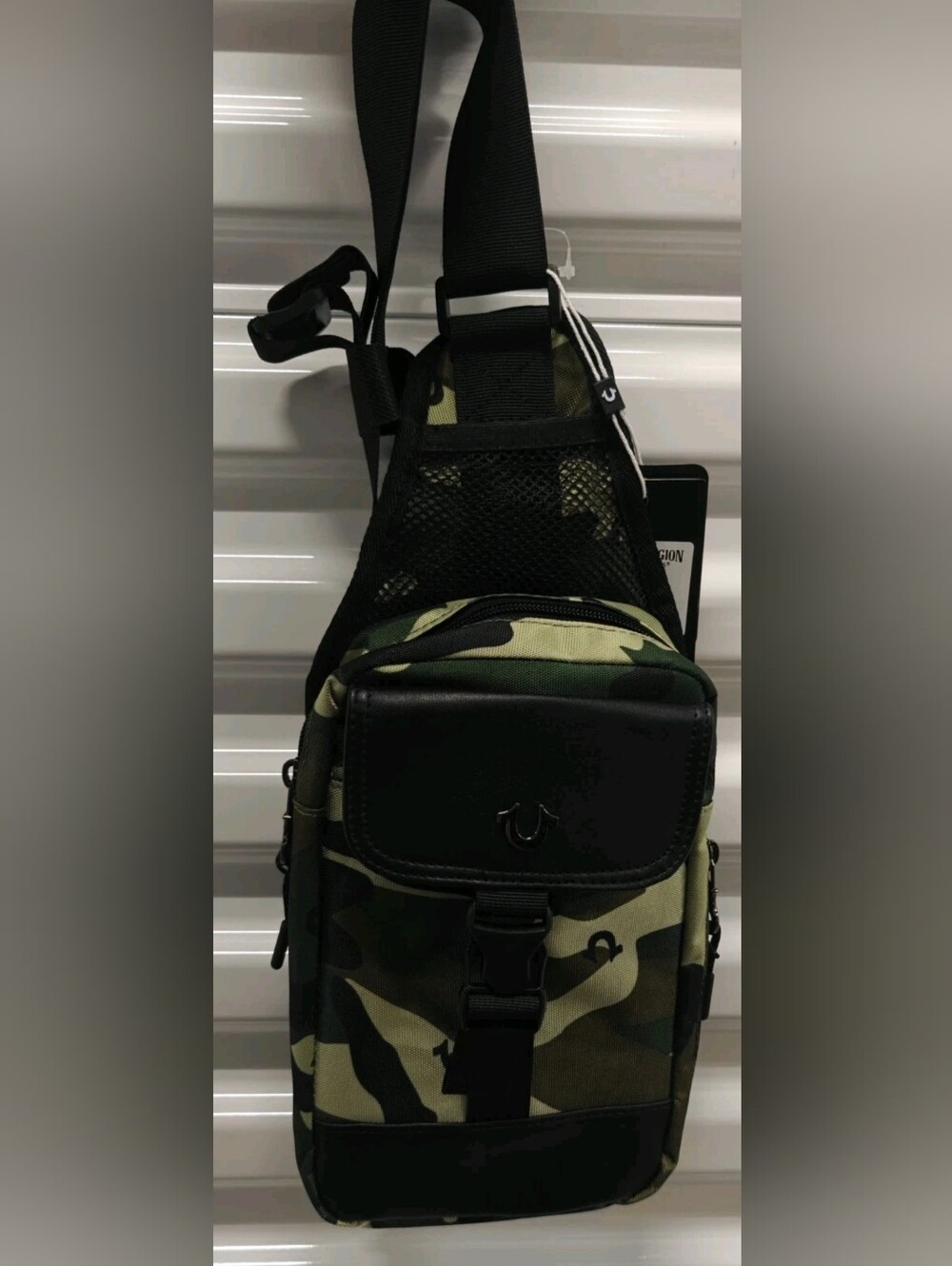 TRUE RELIGION Sling Bag Indy Ripstop BRAND-NEW Camo